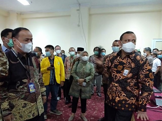 pendidikan anti korupsi