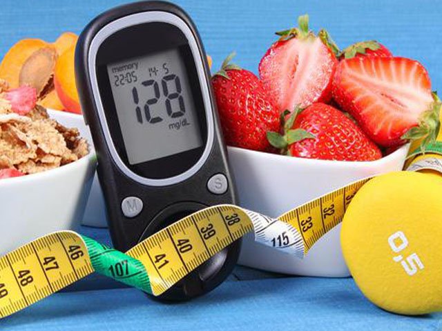 jumlah konsumsi makanan , penyandang diabetes boleh berpuasa , penyandang diabetes melitus