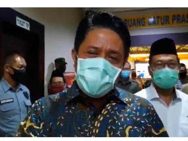 larangan sholat tarawih