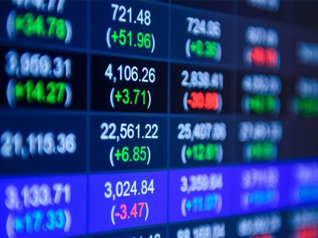 IHSG berpotensi terkonsolidasi , IHSG di zona hijau , melakukan transaksi beli