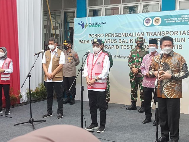 lonjakan pergerakan usai lebaran , menyelenggarakan tes rapid antigen , Satuan Tugas Penanganan Covid-19