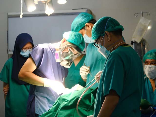 pelayanan bedah plastik, operasi bibir sumbing