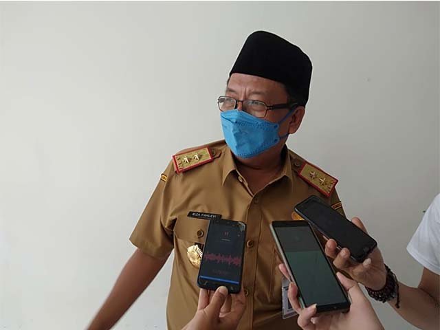 Dinas Pendidikan Provinsi Sumsel , pelepasan ASN , pembagian cenderamata kepada ASN