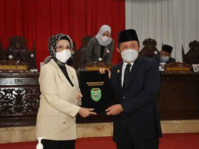 Pembentukan BUMD , pengelolaan blok migas , pengembangan investasi , permulaan partisipasi interest