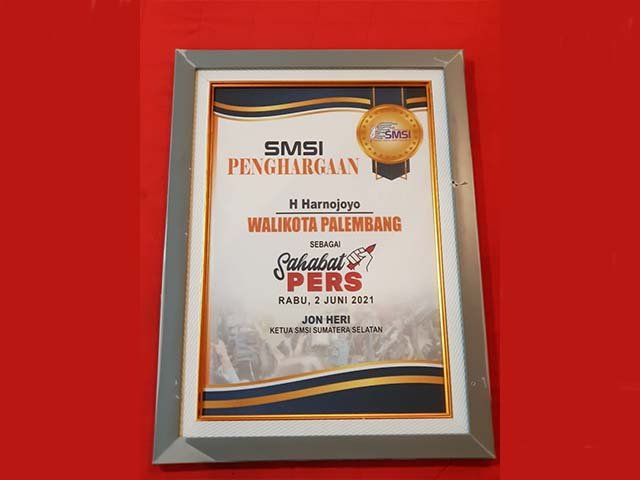 piagam smsi untuk harnojoyo, harnojoyo sebagai sahabat pers