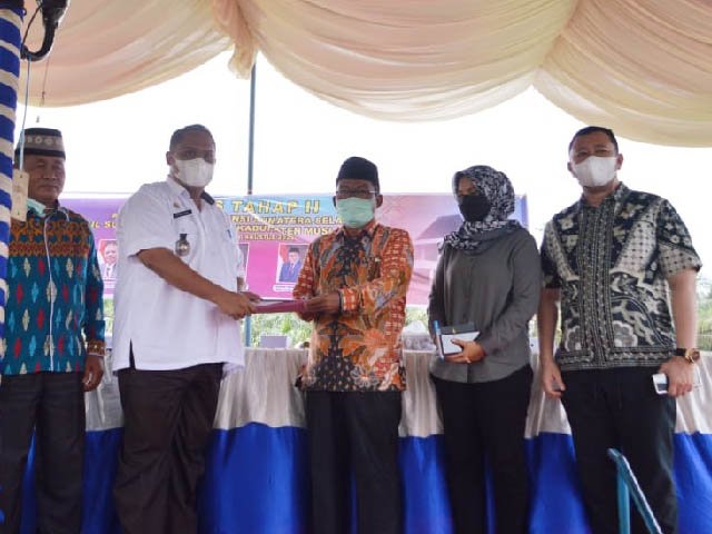 Desa Teluk Kijing Lais