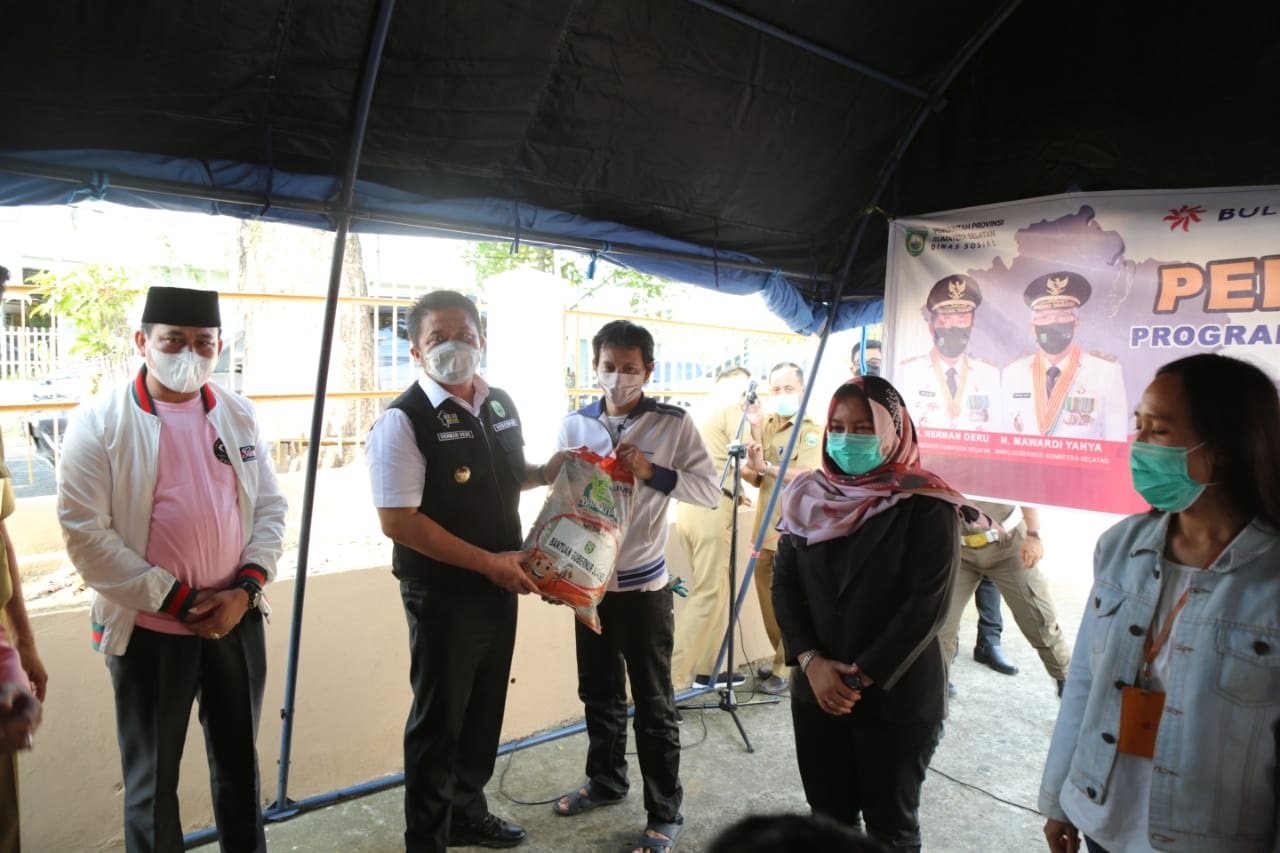 berbagai aksi sosial , DPP Gencar Perwakilan Sumsel , pelayanan pengisian oksigen gratis