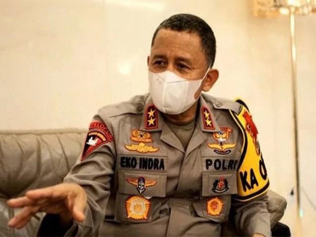 Kapolda Sumsel Dimutasi
