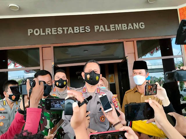 Isolasi Mandiri , mobilitas warga masih tinggi , pasien covid 19 di Kota Palembang , PPKM Diperpanjang