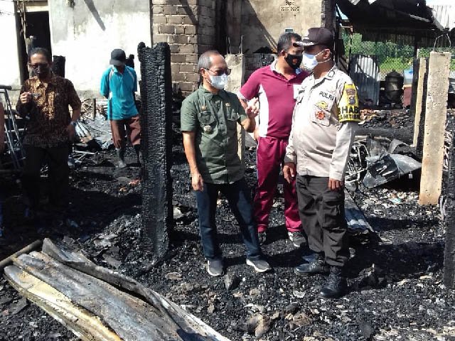 bantuan kepada korban kebakaran , bantuan pembangunan rumah korban , mobil pemadam kebakaran