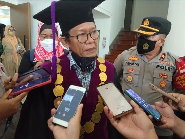 Berjiwa Entrepreneurship , perkembangan teknologi , Universitas IBA Palembang