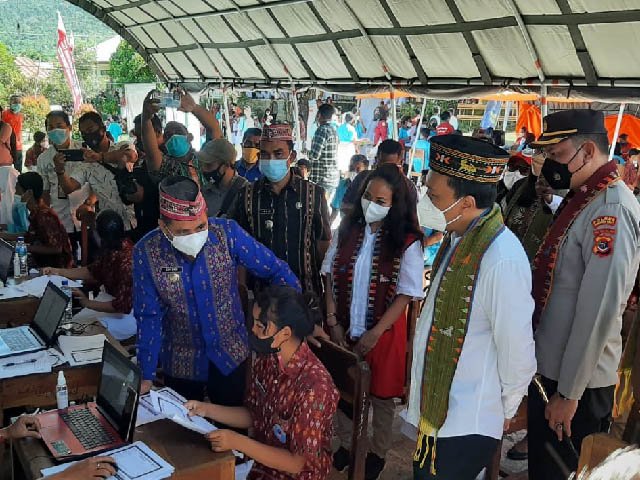 geliat roda perekonomian dalam negeri, Program sentra vaksinasi