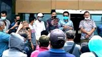 Suasana Aksi Sampaikan Tuntutan Masyarakat (Foto Doc NCW Empsat Lawang)