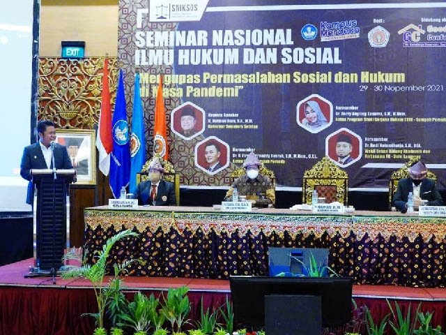 edukasi kepada masyarakat , mamberikan pemahaman hukum , para pakar hukum