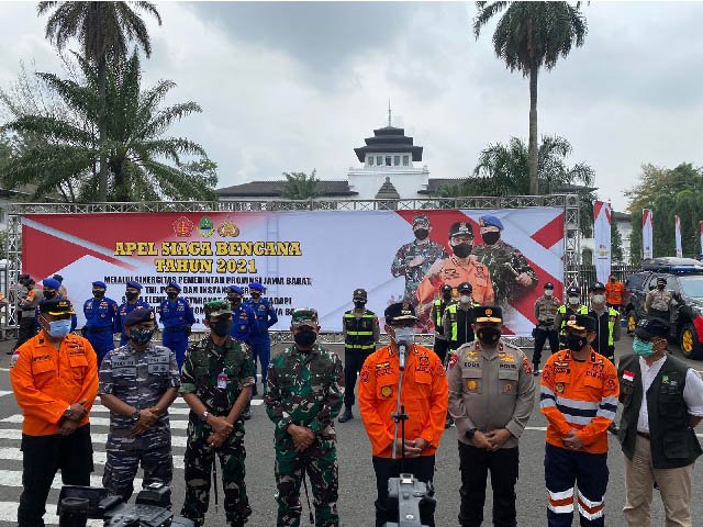 ancaman bencana hidrometeorologi , Halaman Gedung Sate , kendaraan dapur lapangan , kesiapan pasokan makanan