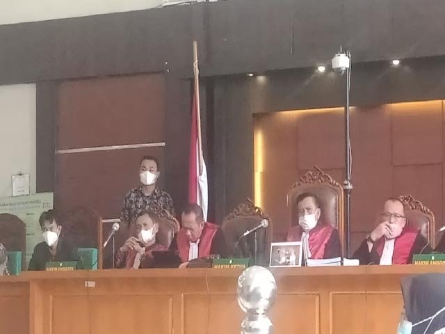 suasana ruang sidang, sidang dugaan korupsi