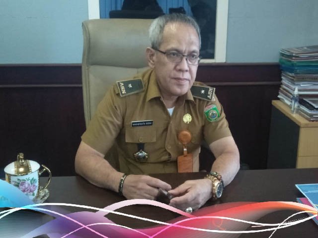 empat sekolah unggulan , Penerimaan Peserta Didik Baru , seleksi berkas penelusuran minat , SMA Negeri unggulan