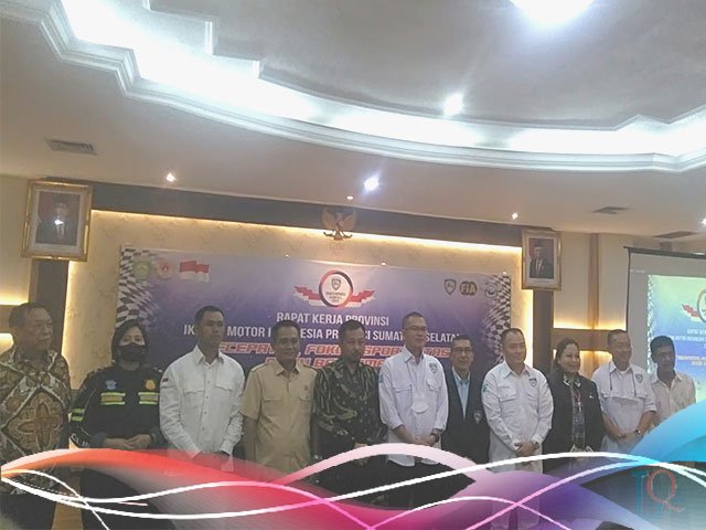 Sirkuit Moto Cross, tuan rumah fornas