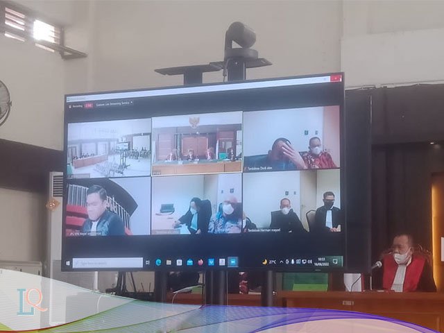 suap terkait pengerjaan proyek , uang pengganti kerugian negara