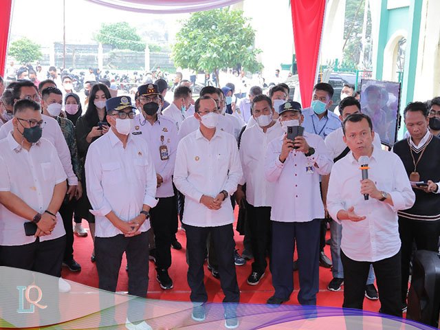 angkutan kota,Feeder LRT Emas, angkot feeder