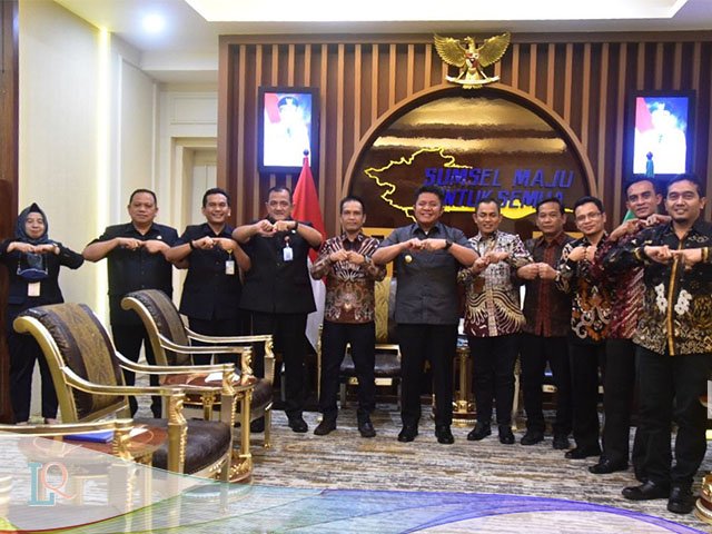 aliran listrik , pelayanan listrik , pemukiman masyarakat desa