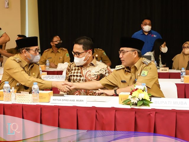 pengeboran liar, sumur minyak bumi