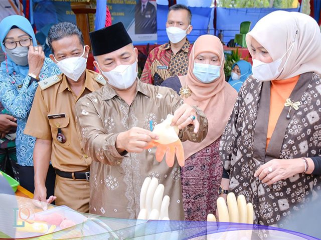 pelaku ekonomi di desa