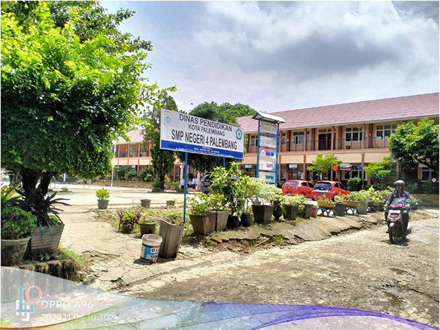 Meteran Listrik SMPN 4 Palembang Dicabut