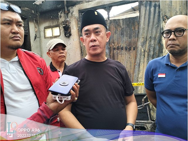 bantuan dari warga , bantuan sembako , Korban Kebakaran
