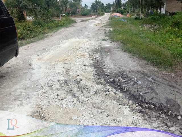 kondisi jalan rusak parah