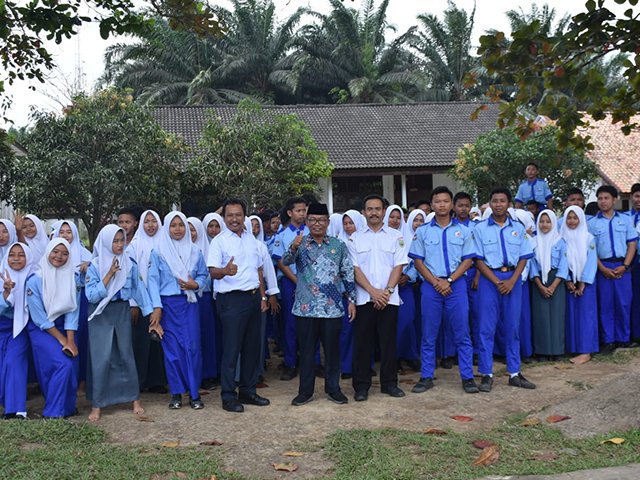 pegawai P3K mengikuti seleksi