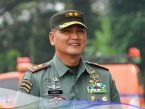 komunikasi politik , pendidikan politik , tahun politik