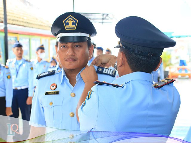 memasuki masa purna tugas