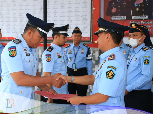 masa purna tugas , pelaksanaan apel pagi , pelantikan kenaikan pangkat