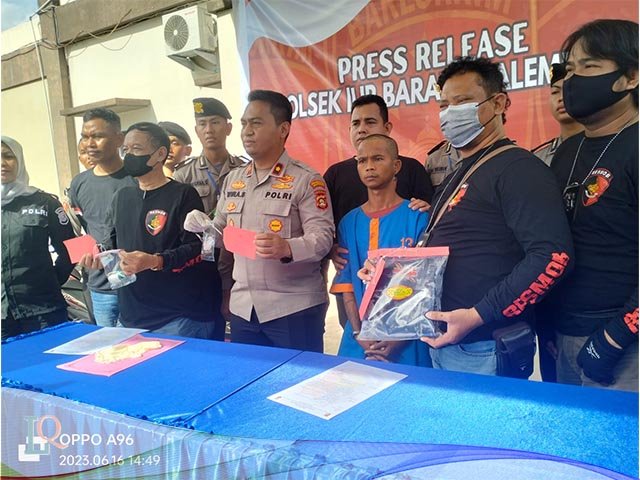 Narkotika jenis sabu , Paket Narkotika