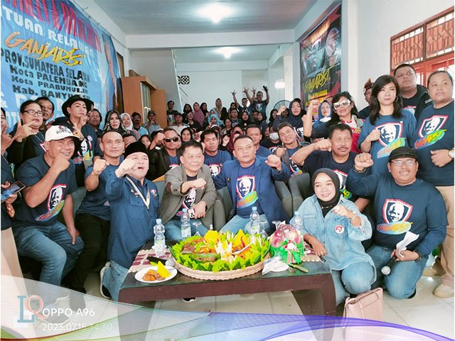 Relawan Ganjar Pranowo