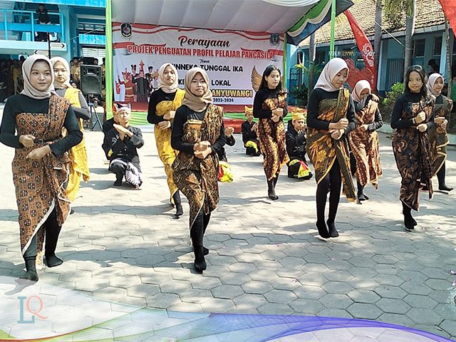 Tari Kreasi Siswa Siswi SMPN 5 Banyuwangi