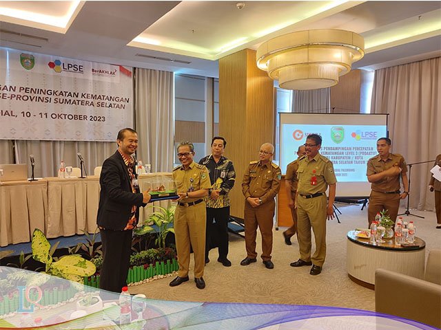 Teknis Peningkatan UKPBJ