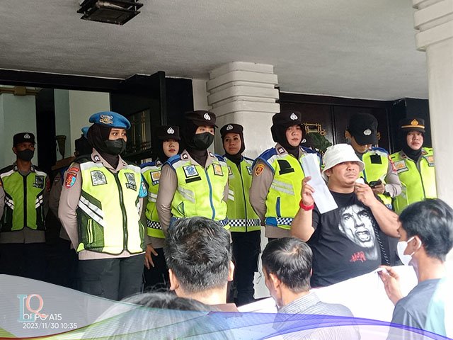 praktik nakal pengelola pakir