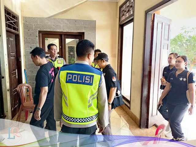 Gor Swecapura Desa Gelgel