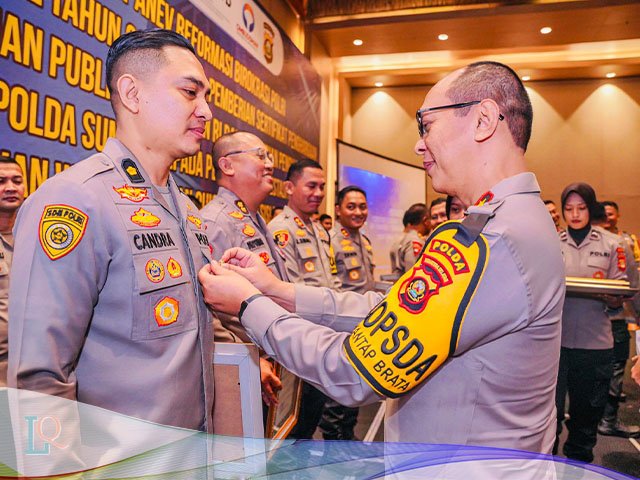 PIN Emas Personel Berprestasi