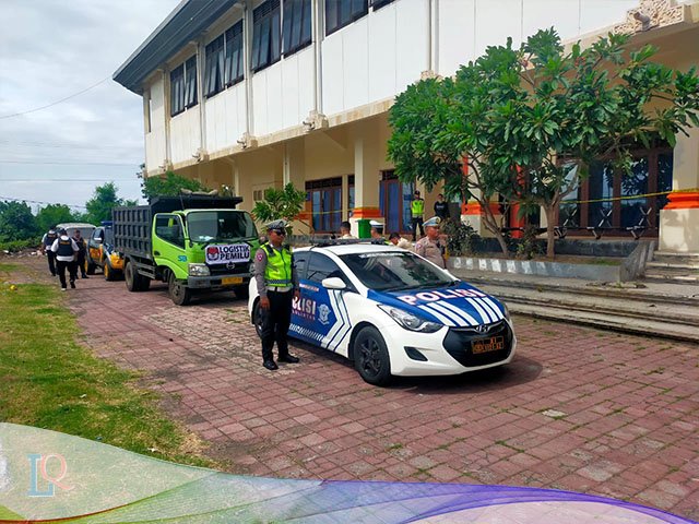 Simulasi Pengawalan Logistik Pemilu