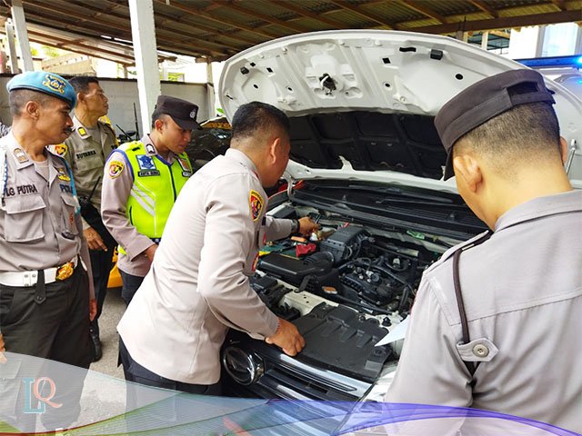 pemeriksaan kendaraan dinas Polri