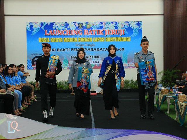 Batik Gajah Oling Jeruji
