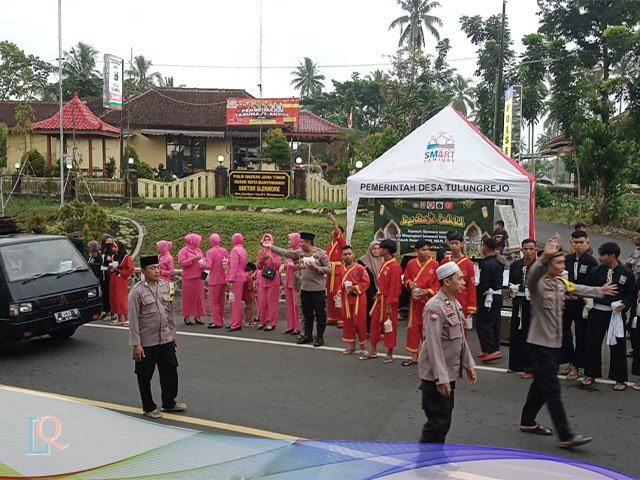 kegiatan berbagi takjil