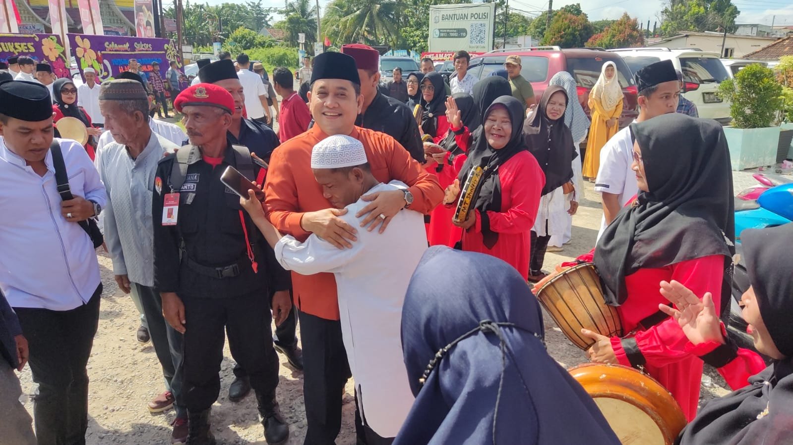 Antusian Dari Ribuan Masyarakat Menghadiri Pengajian Akbar dan Peresmian Posko Pemenangan, Askolani : Terima Kasih Masyarakat Banyuasin