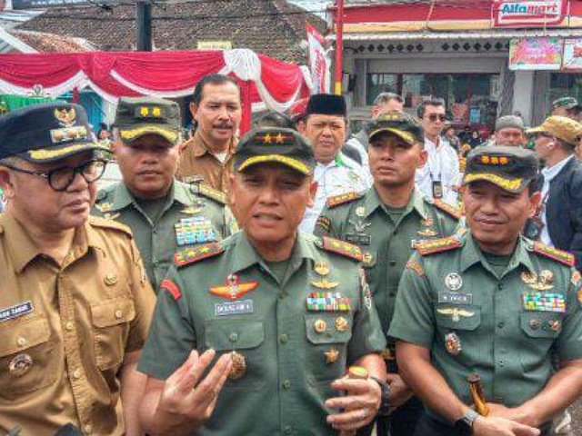 Kendaraan Tempur , Panser Saladin