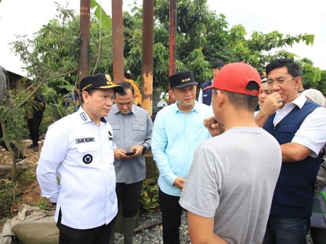 Kerusakan Ruas Jalan Gandus