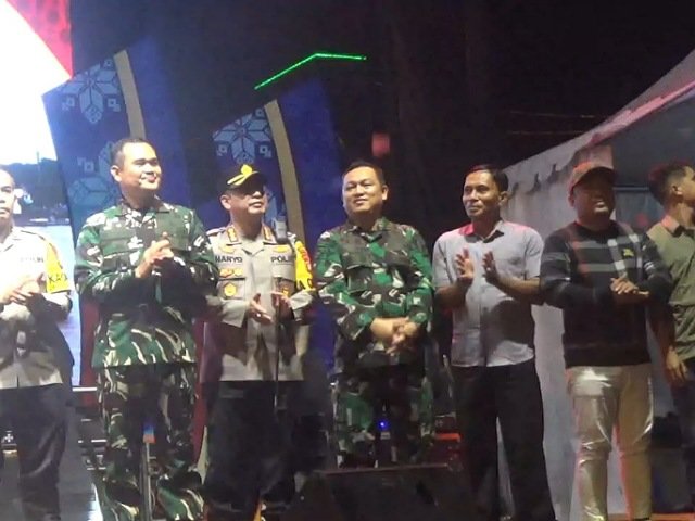 Dandim 0418/Palembang Pantau Perayaan Tahun BaruDan Hadiri Pesta Rakyat Palembang Bersinar