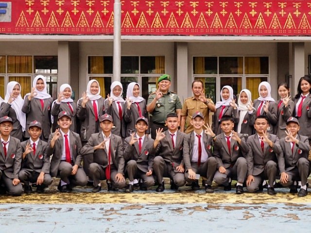 Pembina Upacara , SMA Negeri 3 Palembang
